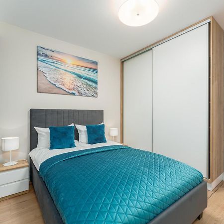 Apartament Szafir W Budynku Basenowym Morska Klifowa Rewal Buitenkant foto