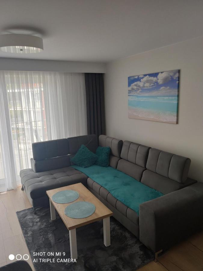 Apartament Szafir W Budynku Basenowym Morska Klifowa Rewal Buitenkant foto