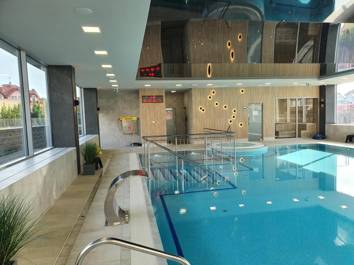 Apartament Szafir W Budynku Basenowym Morska Klifowa Rewal Buitenkant foto