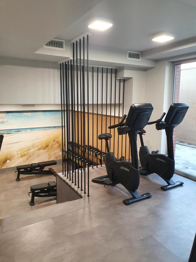 Apartament Szafir W Budynku Basenowym Morska Klifowa Rewal Buitenkant foto